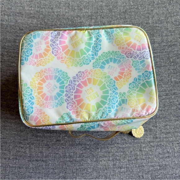 ANNA SUI Cosmetic Makeup Toiletry Case - Picture 4 of 7